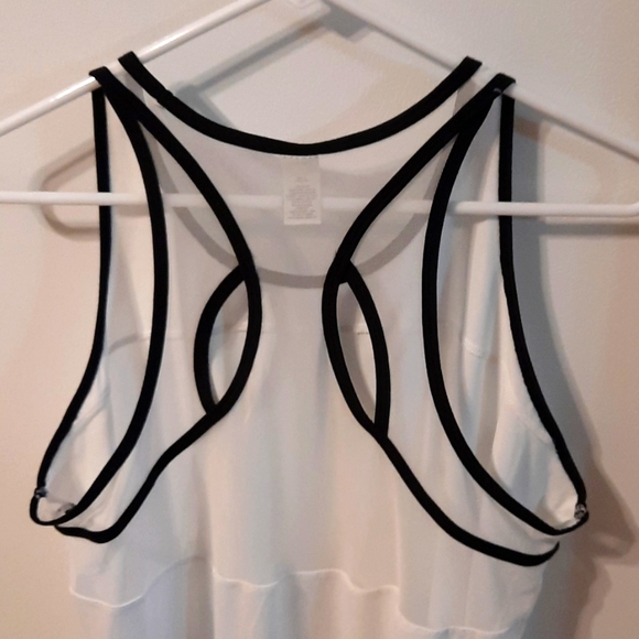 Xersion White Black Workout Tank. Size Large. - Picture 3 of 5